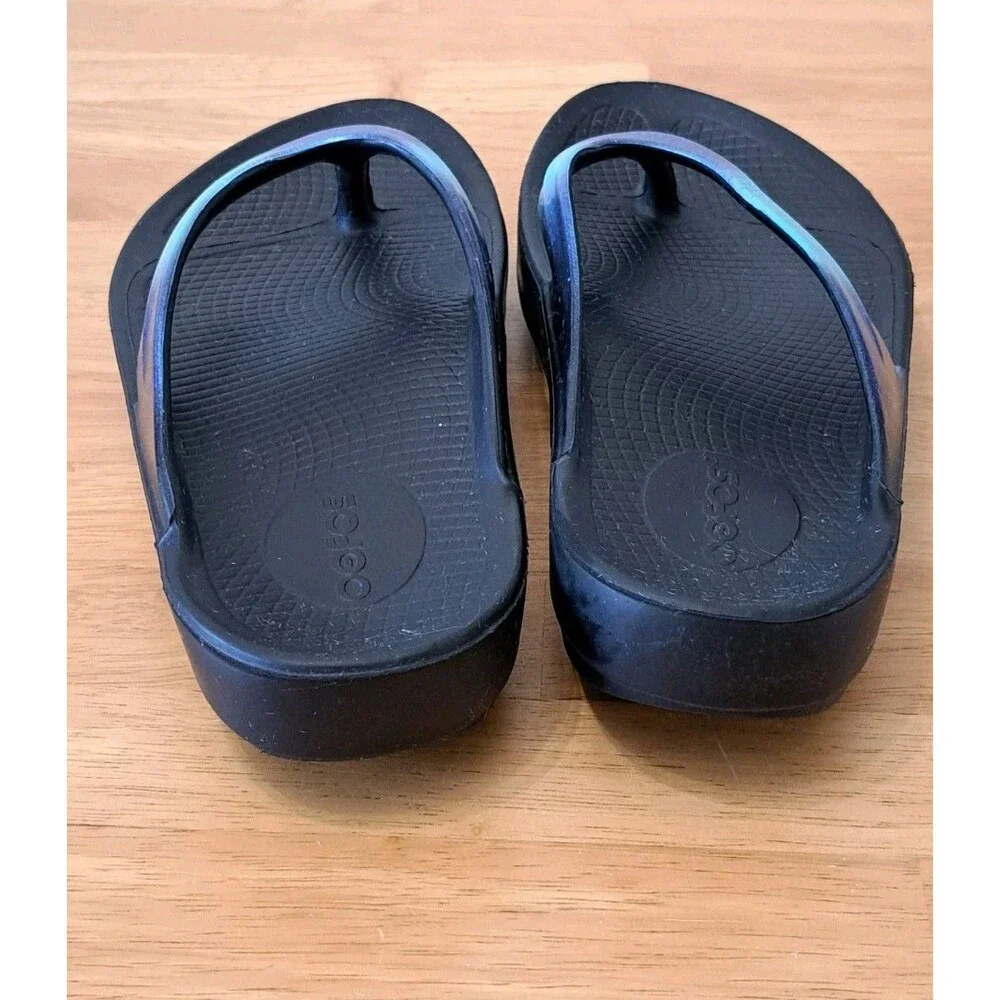 OOFOS Sport Recovery Luxe Sandals Flip Flops Comfort Metallic Blue Womens Sz 10